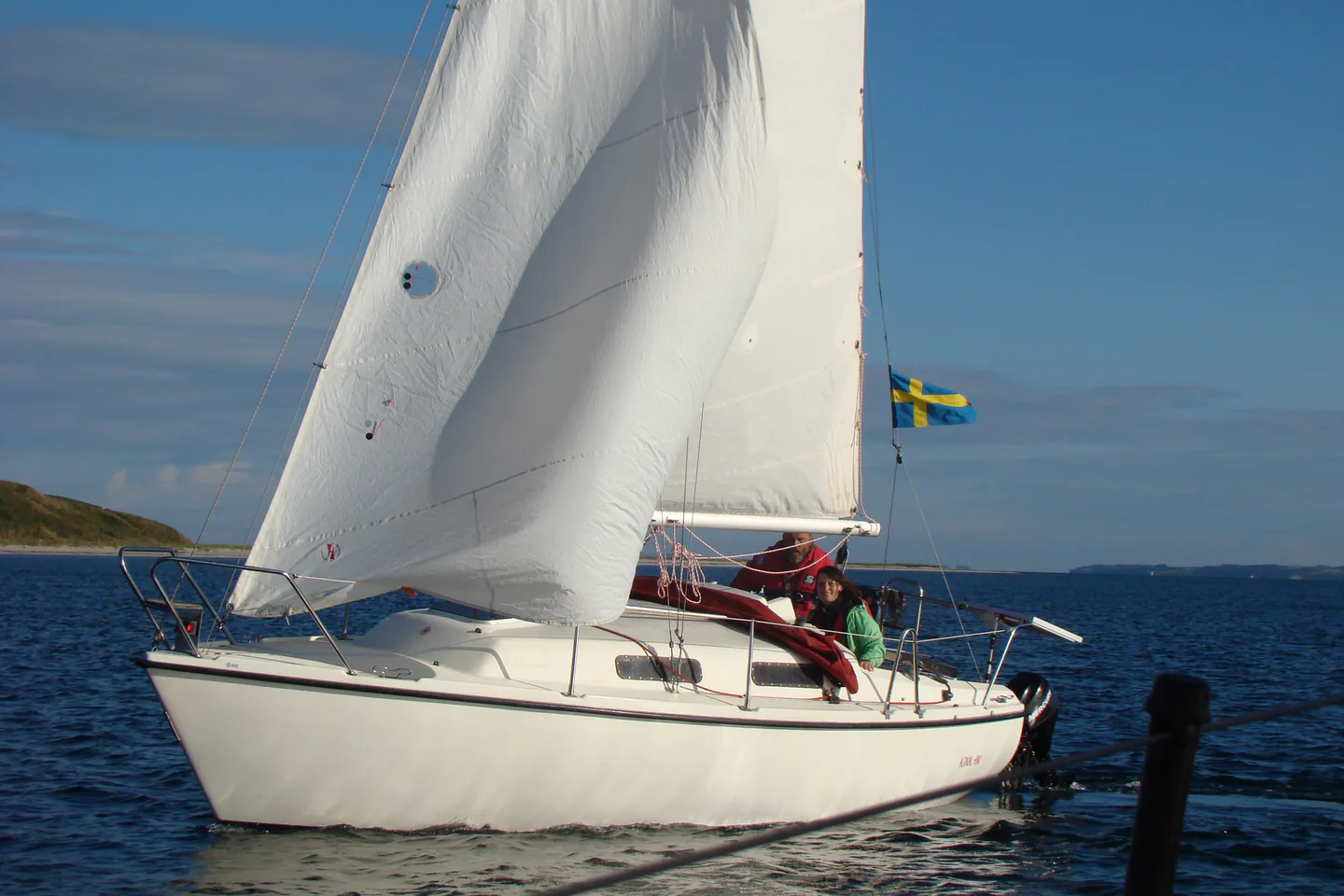 Johnson 23 — photo of the boat