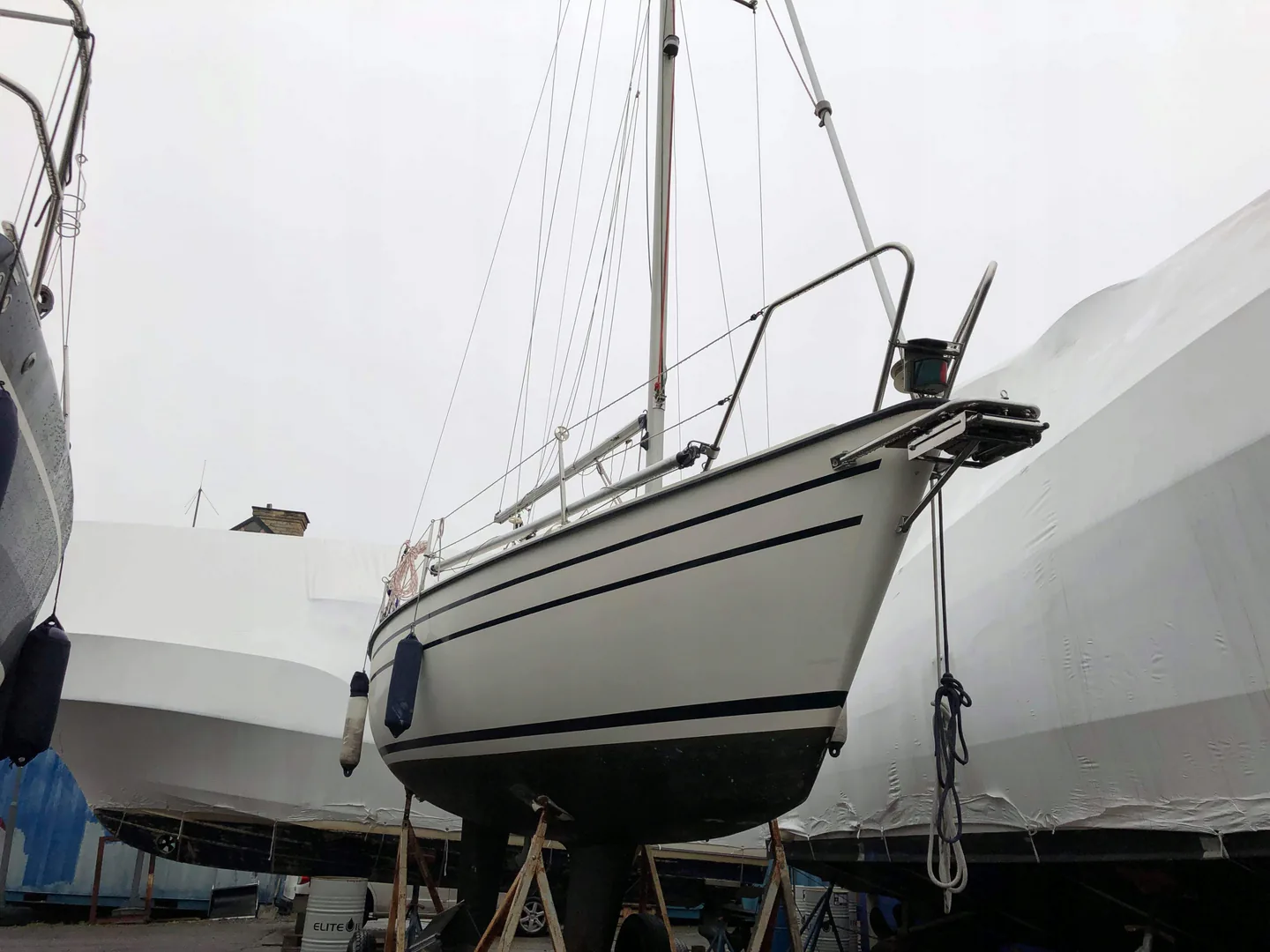 Aphrodite 25 — foto della barca