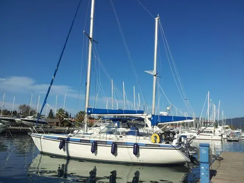 Maxi 130 — fotografia velierului
