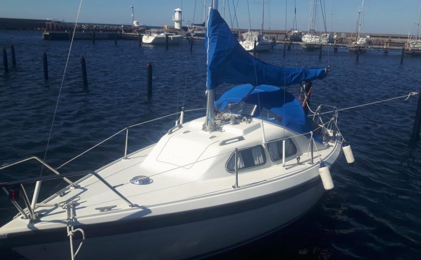 Sunwind 20 with 4-stroke outboard motor Yamaha F4A 5 h.p. for 1800 euro
