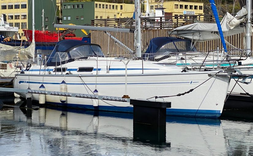 Bavaria 31 Ocean (2000 year) with motor Volvo Penta MD2020 for 29 000 euro!