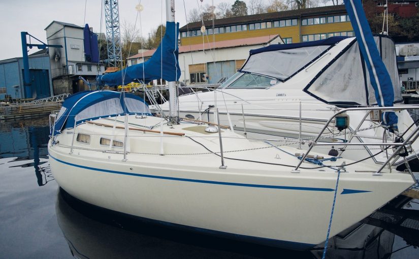 Comfort 30 today with inboard motor Yanmar — € 5 000 only!