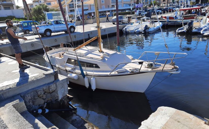 Beneteau Baroudeur mk2 with an updated YANMAR 18 hp engine for only 3300 euro!