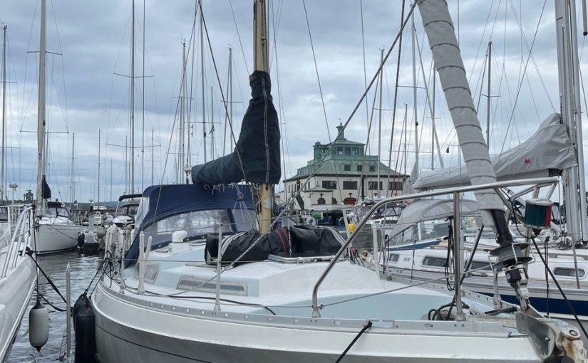 Moody 33 with an updated Yanmar engine for 15 900 euros!