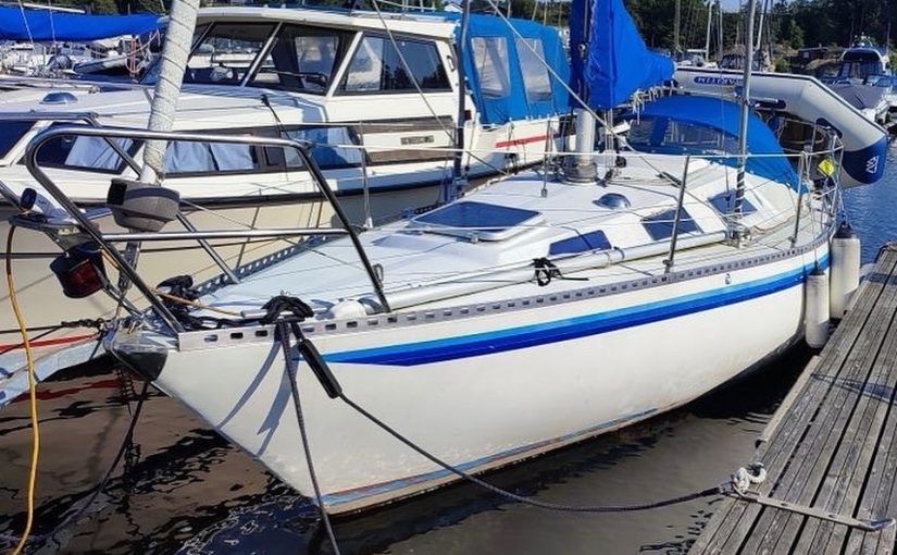 Trio 80 with an inboard Yanmar engine for only 514 euros!