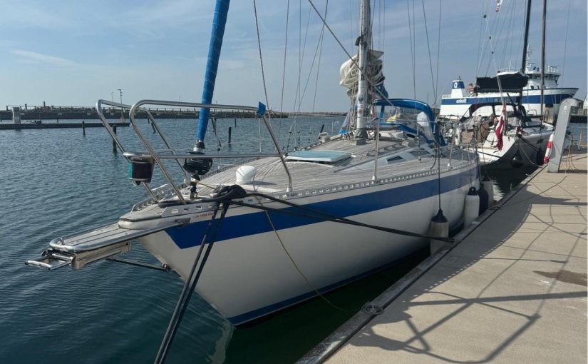 Sweden Yachts C34 with a bow-thruster and a lot of upgrades for 22 400 euros!