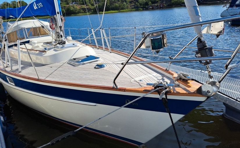 Hallberg-Rassy 312 for 42 200 euro!