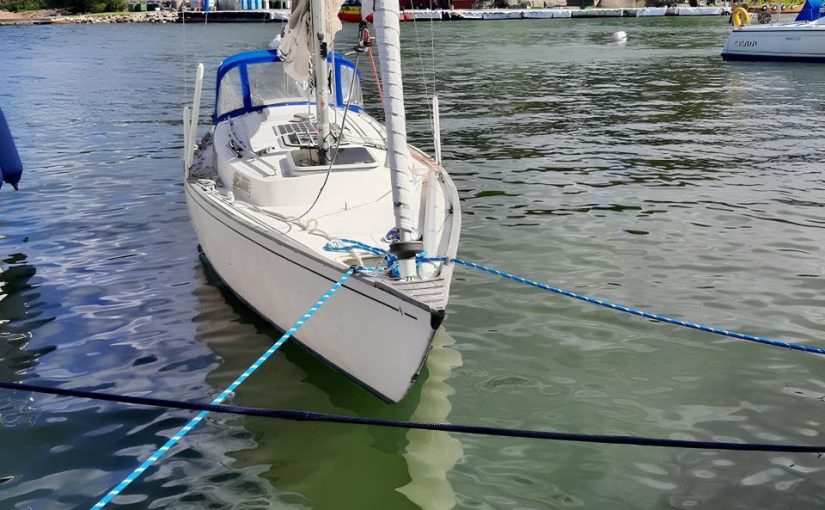 RJ85 – a boat for just 1000 euros!