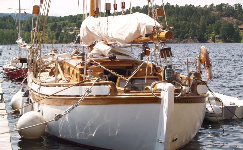 Colin Archer 42, built in 1998. Price — 59 300 euro!